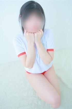 けい